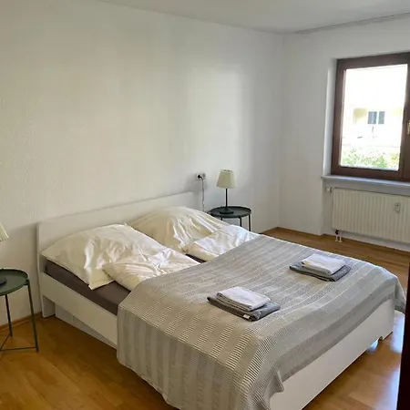 Apartment Modernes Im Herzen Von Würzburg